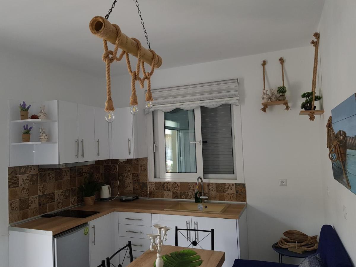 Galazia Thea Apartments 阿彻奇洛斯 外观 照片