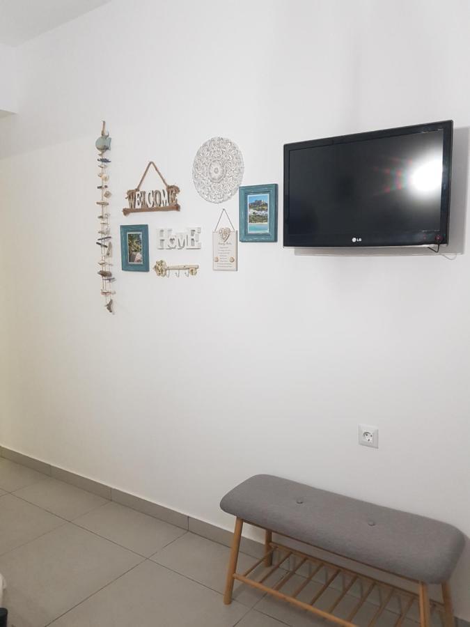 Galazia Thea Apartments 阿彻奇洛斯 外观 照片